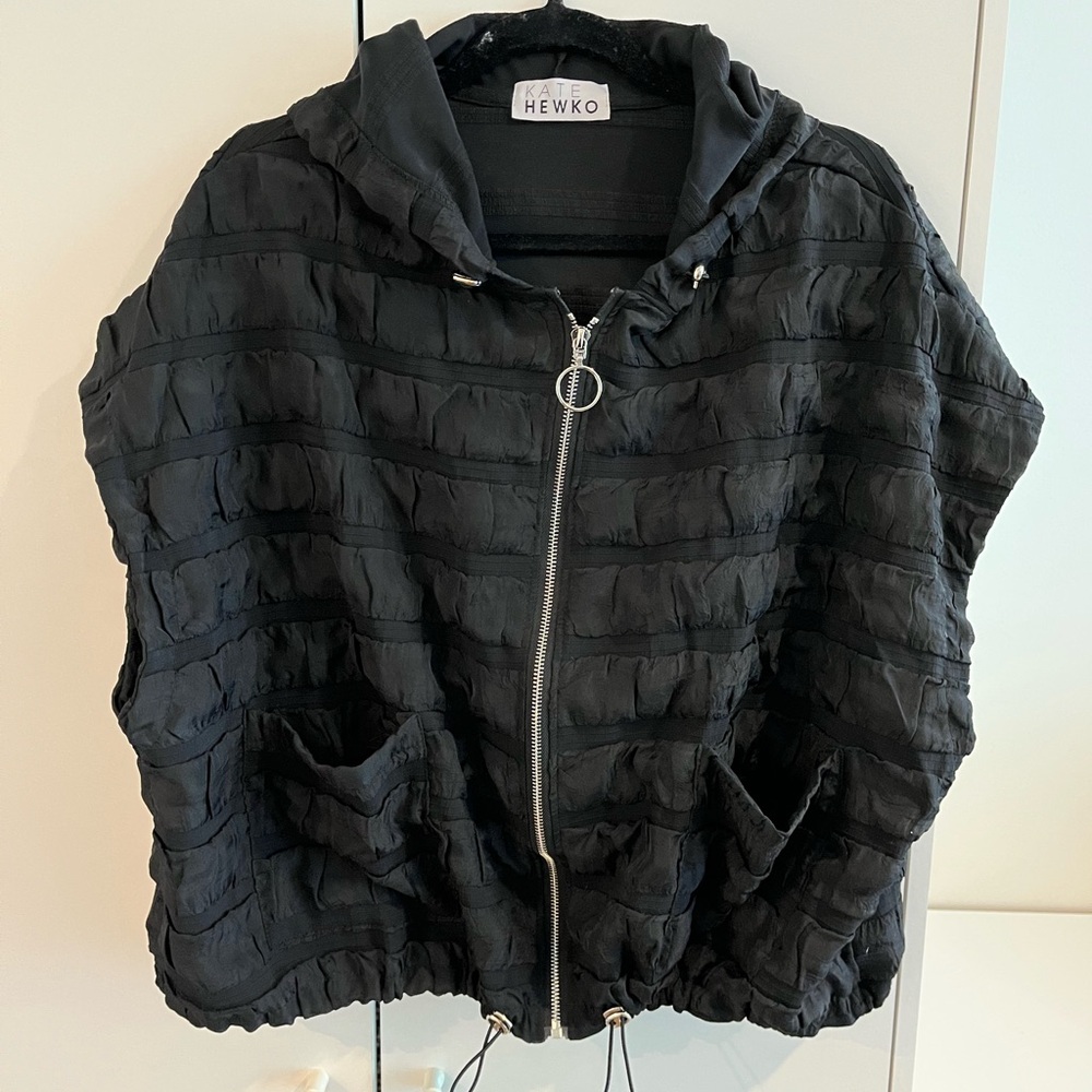 Kate Hewko Textured Hooded Vest Avant Garde, L
